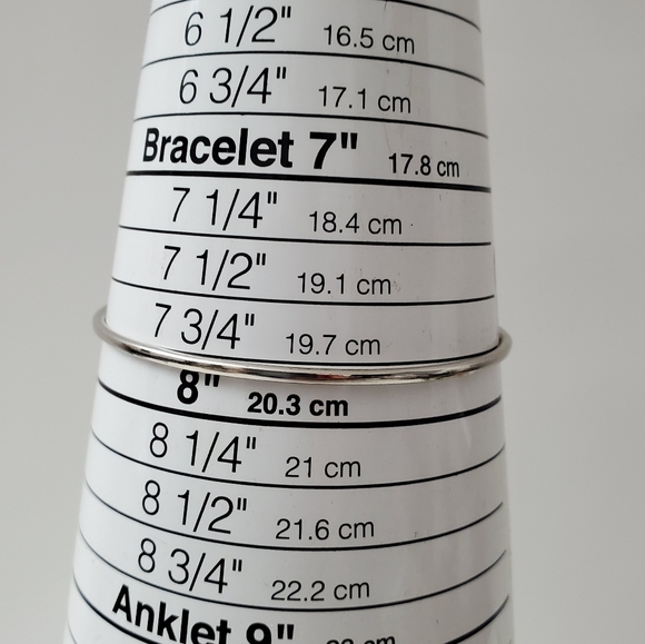 Watch Video / Multi-tone Bangle Set - Picture 4 of 4